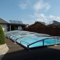 Pooltak Nova – Komfort, kvalitet och stil i perfekt balans